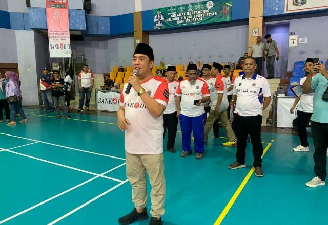 GUS SYAIFUDIN: SELAMAT KEPADA JUARA KEJUARAAN BOLA VOLI PONDOK PESANTREN DAN CLUB PUTRI JUARA BOLA VOLI U-16 SE DKI JAKARTA