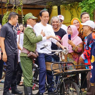 DUKUNG SULTAN HB KE II PAHLAWAN NASIONAL, DANIL IDOL KOLABORASI BAND GOLIATH GELAR KONSER AMAL DAN LELANG SEPEDA ONTHEL PRESIDEN JOKOWI.