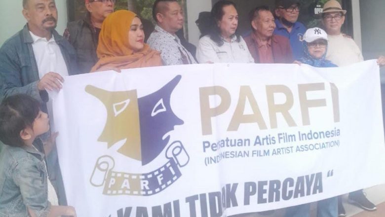 JELANG KONGRES RATUSAN ARTIS FILM GERUDUG KANTOR PB  PARFI SAMPAIKAN MOSI TIDAK PERCAYA